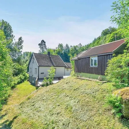 Kvilen, House In Surroundings, Near بيت للعطل كريستينساند
